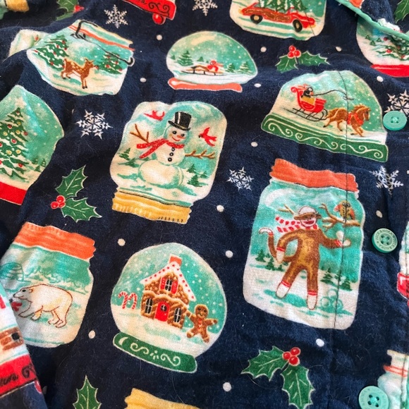 Pajama button top and matching pants - Picture 5 of 5